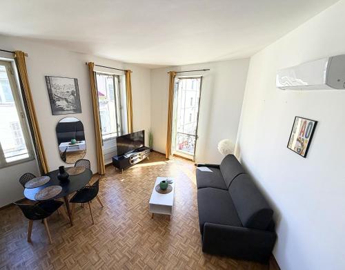 Cozy duplex Rue Paradis