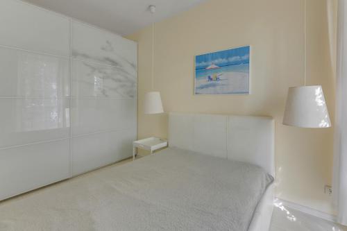 Valor by Grand Apartments - image 3