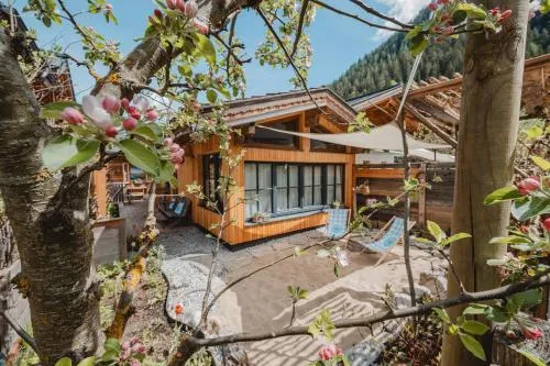 Garden Apartment in Flachau, Österreich