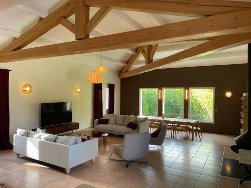 Propriété de charme avec piscine - Les Cévennes (Propriete de charme avec piscine - Les Cevennes) in Saint-Hippolyte-du-Fort