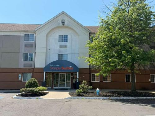 Sonesta Simply Suites Philadelphia Mount Laurel in Mount Laurel, USA
