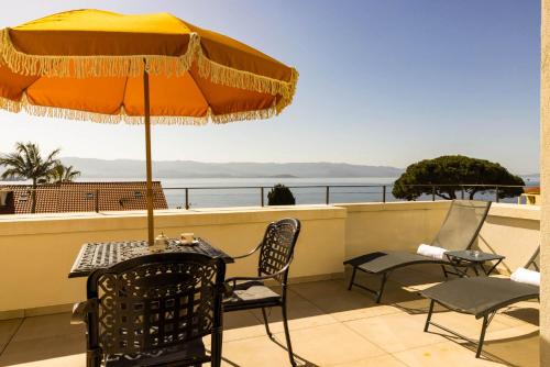Chambre double, deluxe, vue sur la mer, balcon