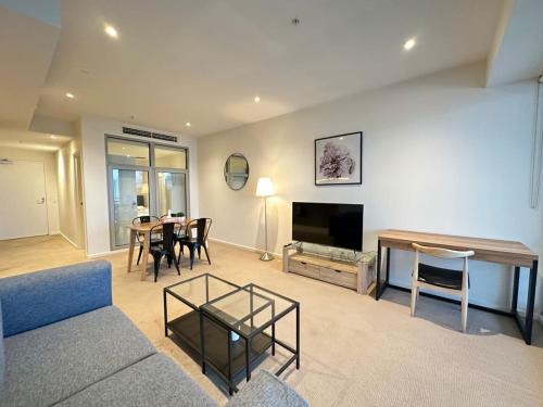 Vision On Morphett 2BR Apartment – khách sạn tại West Beach