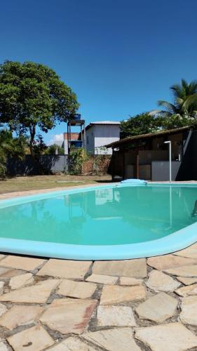 Apartamento aconchegante 2 quartos com suíte na praia de Guaibim
