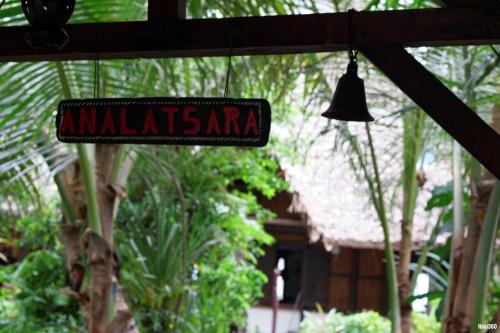 Analatsara Eco Lodge