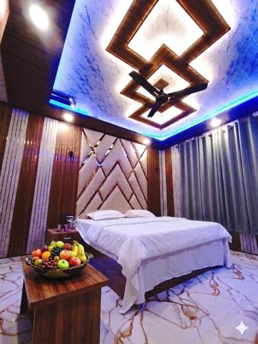 HOTEL FABULOUS KASHMIR, Dal lake