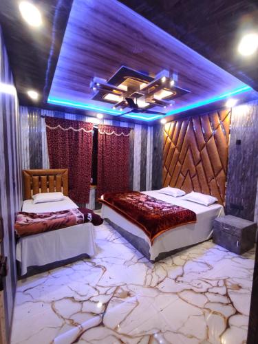 HOTEL FABULOUS KASHMIR, Dal lake photo 5