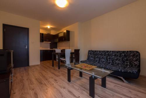 Polaris Inn Aparthotel