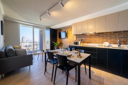 Stylish Urban Escape in the Heart of Providencia