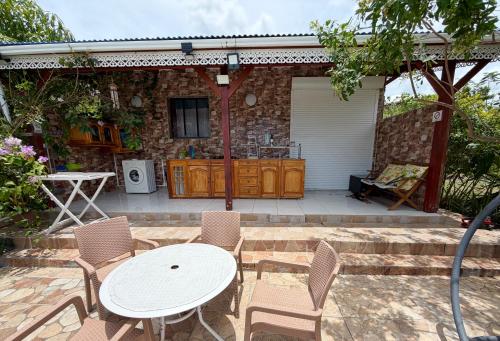 Bungalows Mathilde-non fumeur in Bouillante