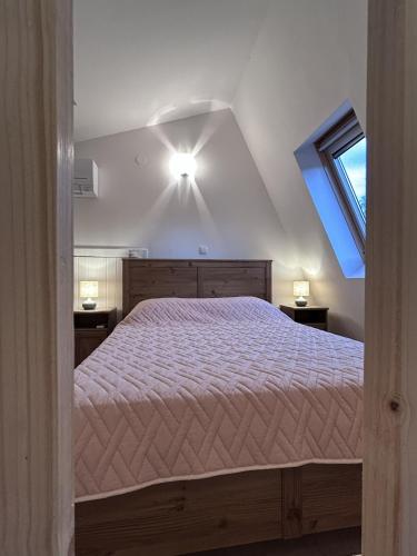 Apartma Kuku in Бовєц