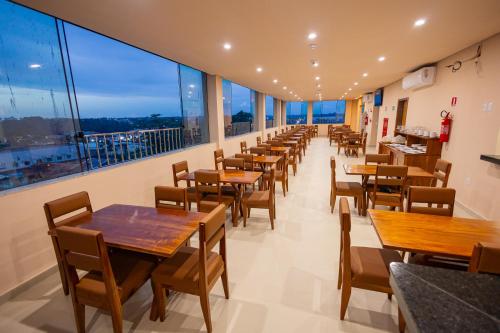 Hotel Madalena - Beira Rio in Santa Maria do Pará