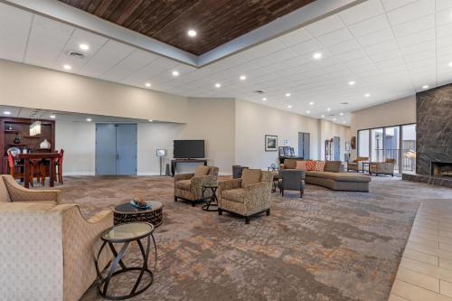 Best Western Plus Madison-Huntsville Hotel in Madison, USA