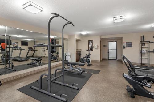 Best Western Plus Madison-Huntsville Hotel - image 5