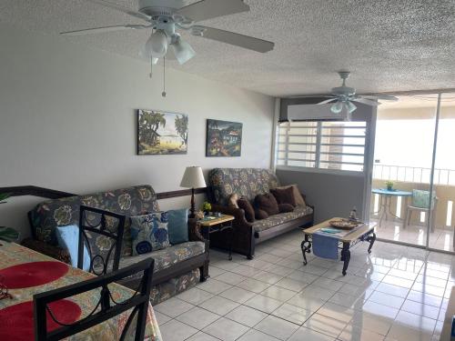 Ocean Front Apartment in 卢科伊罗