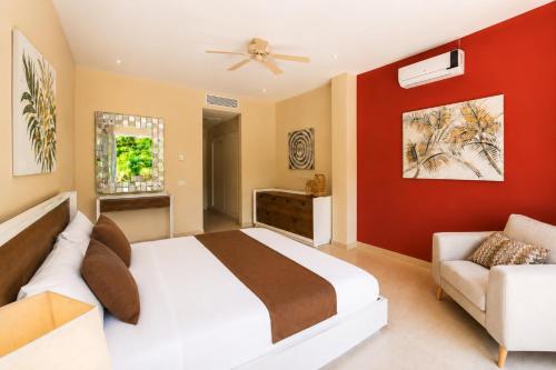 Private Iberosta Villa Lagoon 4BDR- Private Beach and Pool - image 2