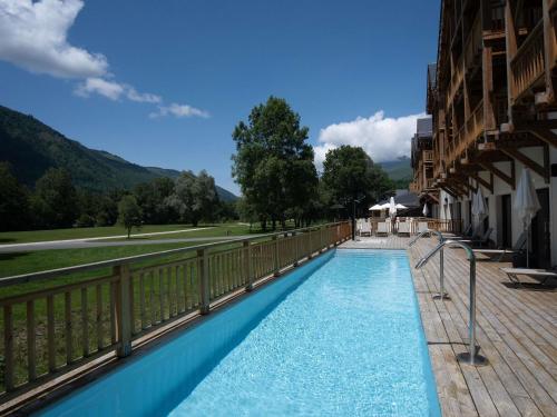 Skats, Mercure Peyragudes Loudenvielle Pyrenees in Ludenvjēla