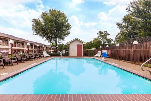 Piscina, Highland Inn in Dallas (TX)