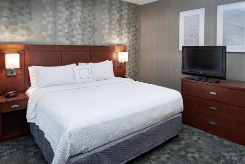 Sonesta Select Milwaukee Brookfield - image 25
