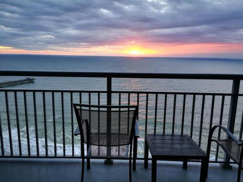 Huge Ocean Front Condo, Amazing Views in Myrtle Beach, USA