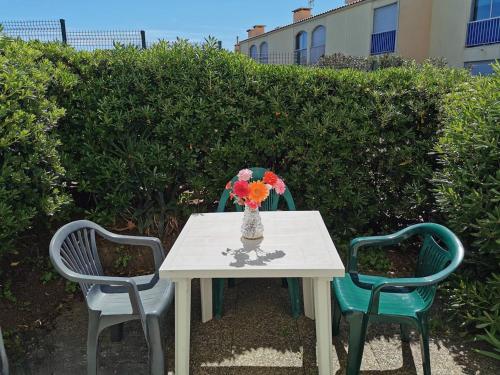 Studio confortable, proche plage - 3 pers. - FR-1-880-4