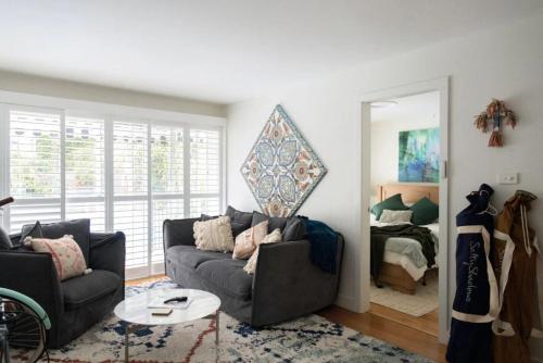 Pearl House on Tallows - Luxury Pet friendly Beachfront home with Pool Spa & Sauna - image 5