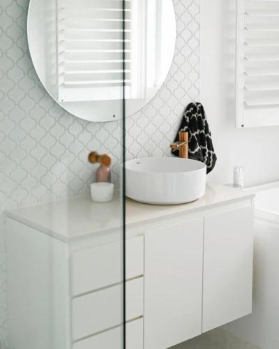Pearl House on Tallows - Luxury Pet friendly Beachfront home with Pool Spa & Sauna - image 4