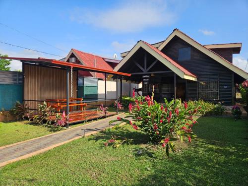 The Toucan Nest - AC, Gated & Pool, Fortuna (Foto 8)