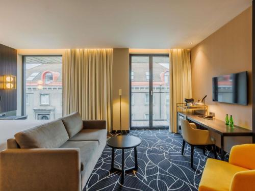 M Room Type - Deluxe Double Room
