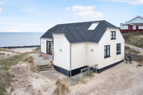 Ferienhaus Mit Panoramablick Zum Strand in Lønstrup