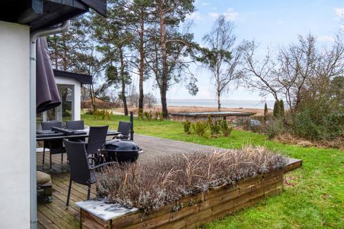Schönes Ferienhaus Mit Blick Auf Den Fjord in Vig