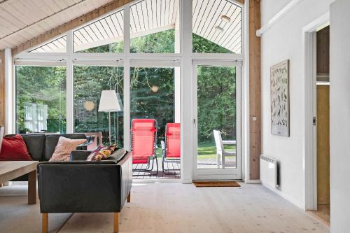  Summer House In Beautiful Nature In Brunshuse in Hårby