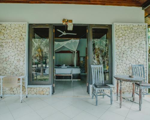 Facilities, The Tanis Beach Resort Nusa Lembongan in Nusa Lembongan