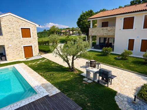 Viesnīcas āriene, Villa Nova Resort with pool in Krkavče