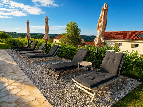 Apkārtne, Villa Nova Resort with pool in Krkavče