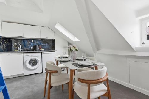 Paris Mezzanine Studio with Netflix - Le Marais - image 5