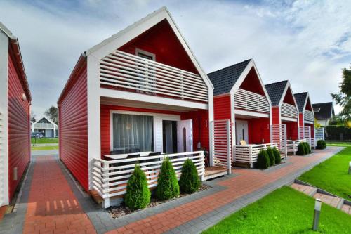 Comfortable cottages with terraces, close to the beach - Location saisonnière - Sianożęty