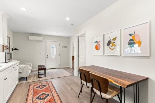 Simi-valley Apartment By Pmi in Simi Valley, USA