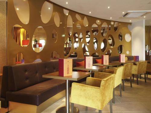 Food and beverages, Mercure Hotel Groningen Martiniplaza in Laanhuizen