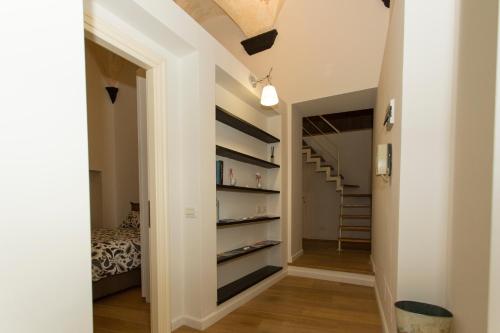 Cosy Little House 4