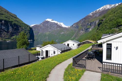 Exterior view of Geirangerfjorden Feriesenter