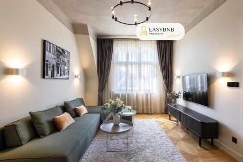 Luxury 2BR Apartment in Old Town with AC by EasyBNB Premium