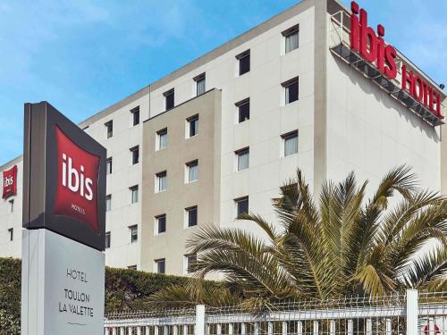 ibis Toulon La Valette Hotel de charme Golf public de Valgarde