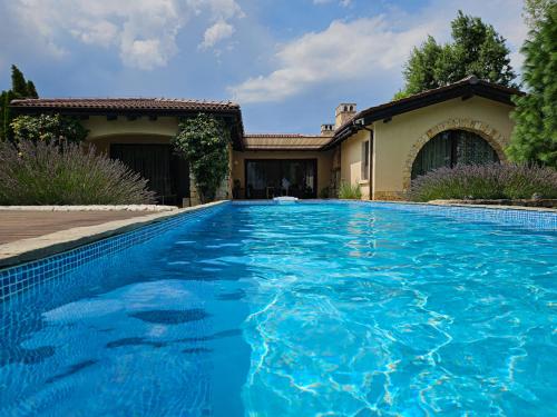 Luxury villas and golf GV8 – khách sạn tại Balchik