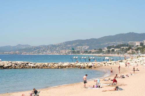 MyHome Riviera - Cannes Sea View Apartment Rentals - image 2