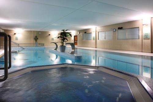 Maldron Hotel Tallaght - image 14