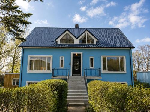 Bright & Spacious Stay for Families and Friends, Reikiavik