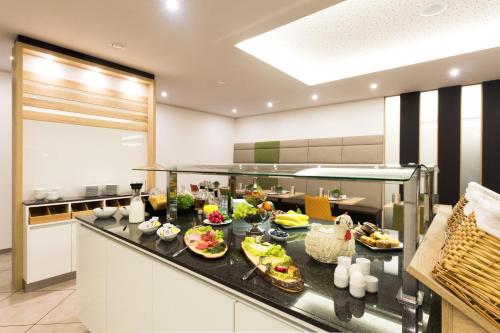 Ételek és italok, SKY Hotel Cloppenburg in Cloppenburg