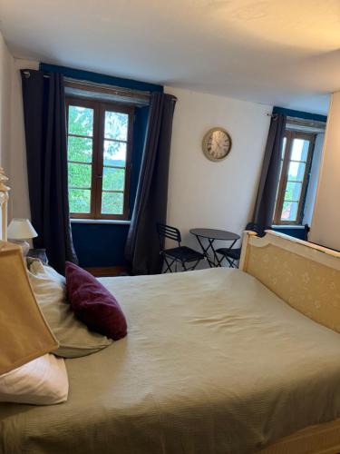 1 double bed