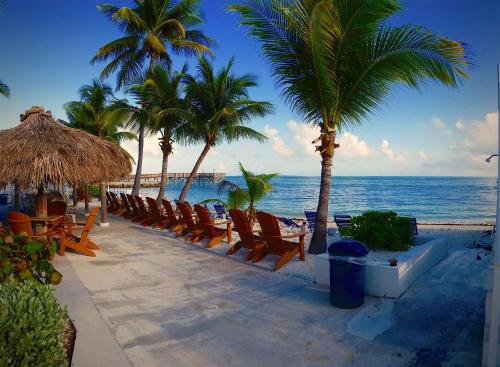 Buccaneer Quarters and Suites – Marathon, FL